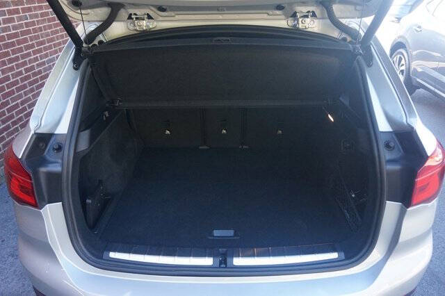 2021 BMW X1 sDrive28i