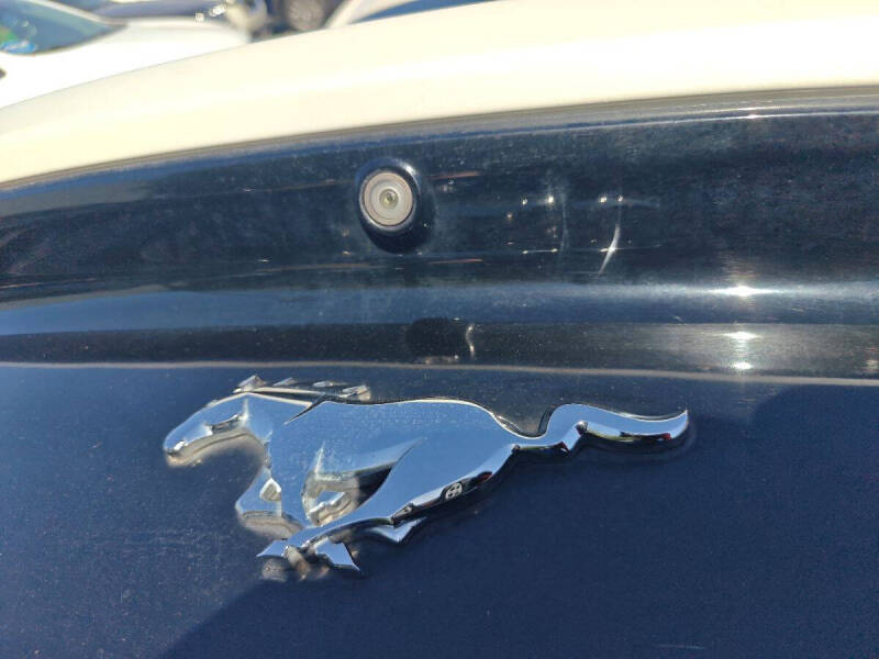 2017 Ford Mustang EcoBoost Premium