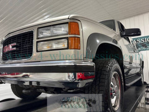 1999 GMC Suburban