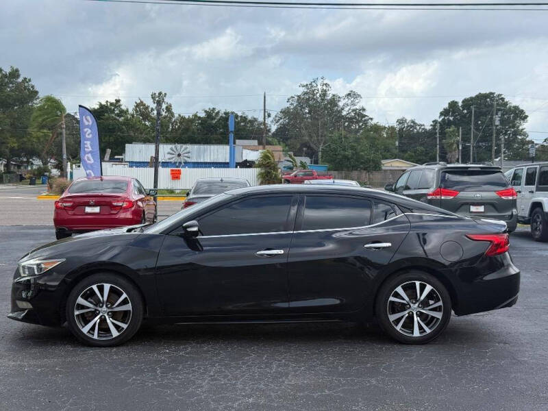 2017 Nissan Maxima
