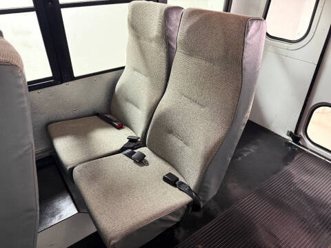 2004 Chevrolet Express 3500