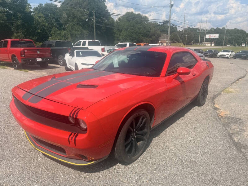 2017 Dodge Challenger SXT