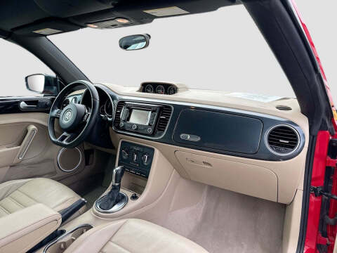 2013 Volkswagen Beetle Convertible