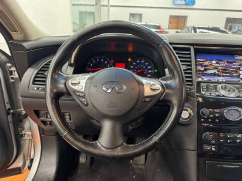 2011 Infiniti FX35