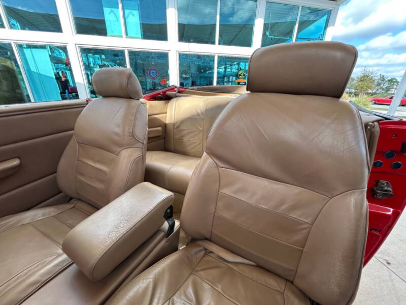 1947 Ford Super Deluxe