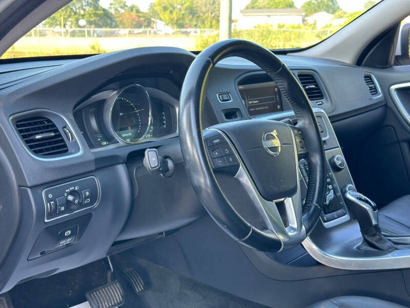 2015 Volvo V60 T5 Drive-E Premier