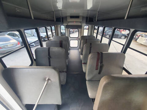 2016 Ford E-Series E-350 SD