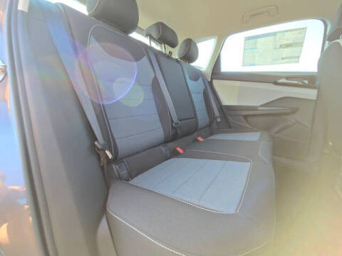 2025 Volkswagen Taos S 4Motion