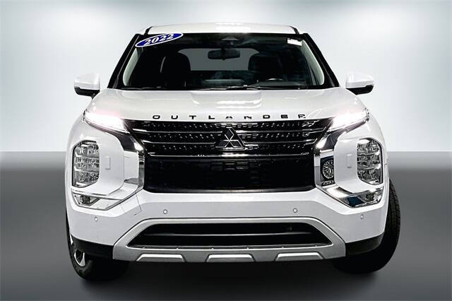 2022 Mitsubishi Outlander SE
