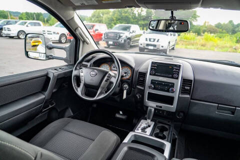 2014 Nissan Titan