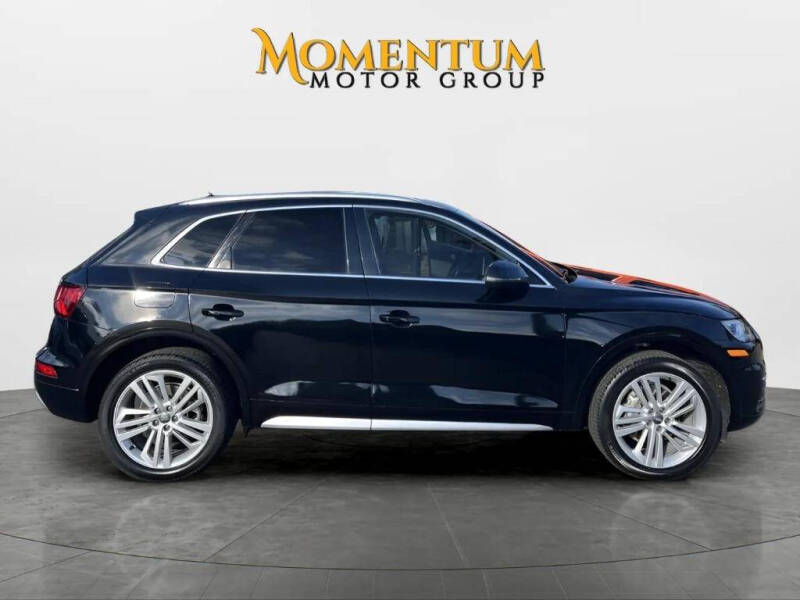 2020 Audi Q5 Premium Plus's photo