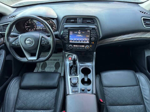 2017 Nissan Maxima