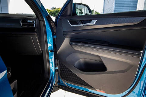 2024 Volkswagen Atlas Cross Sport SEL R-Line 4Motion