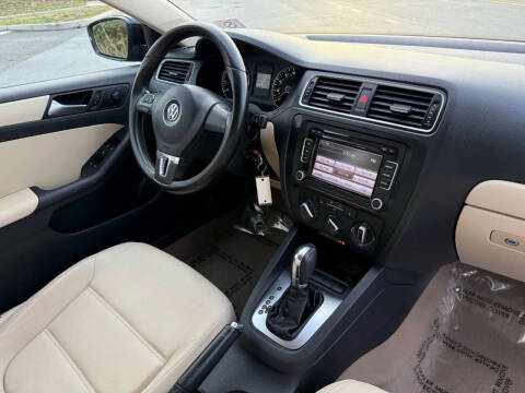2012 Volkswagen Jetta
