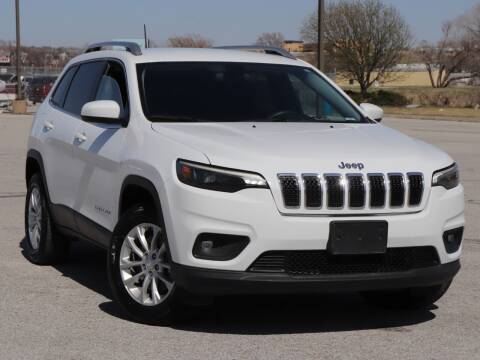 2019 Jeep Cherokee for sale at Big O Auto LLC in Omaha NE