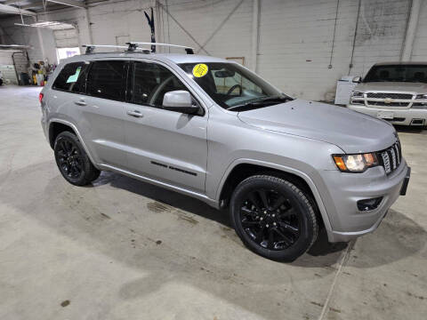 2017 Jeep Grand Cherokee Altitude