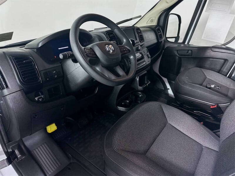 2023 RAM ProMaster 2500 136 WB