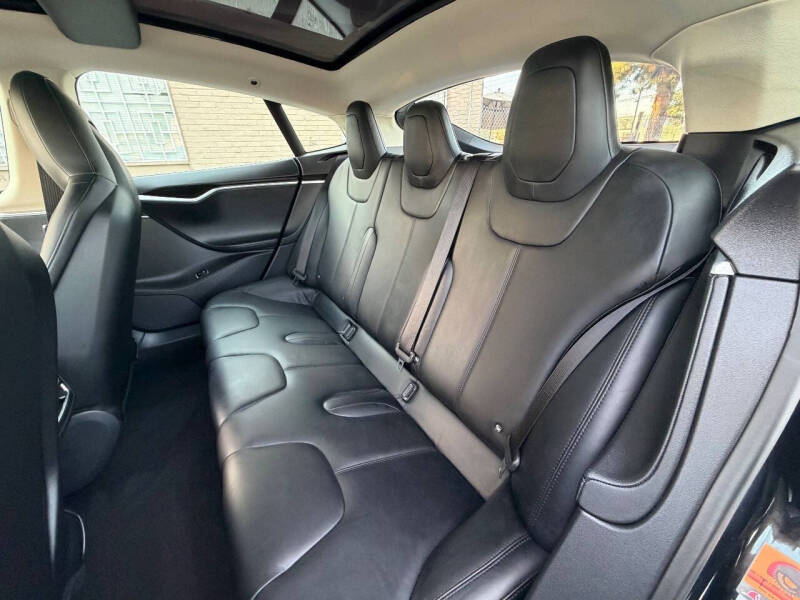 2014 Tesla Model S 85