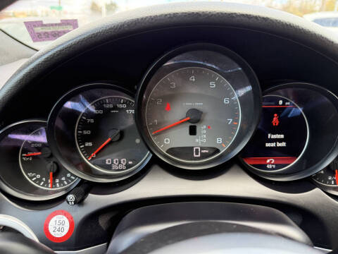 2016 Porsche Cayenne S