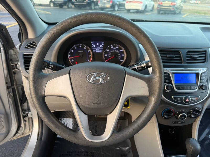 2014 Hyundai Accent GLS