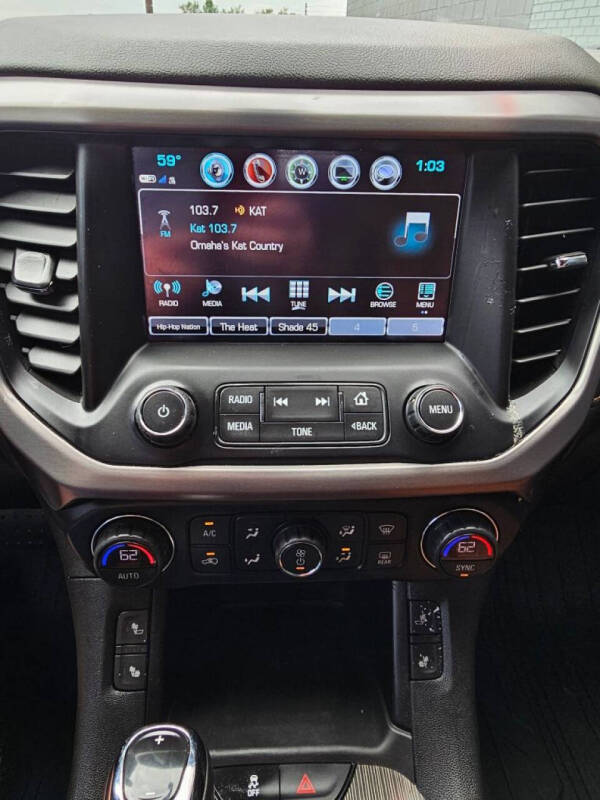 2019 GMC Acadia SLT-1