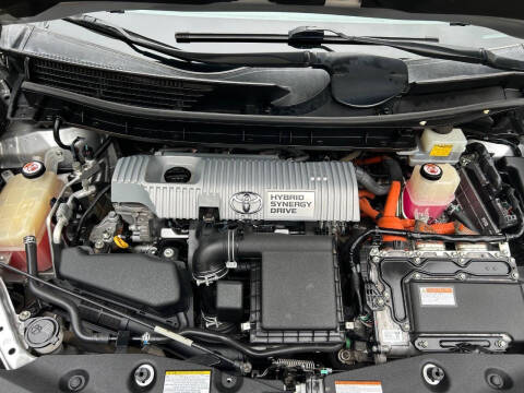 2017 Toyota Prius Three