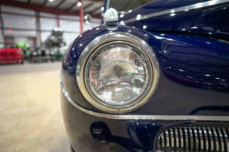 1941 Ford Super Deluxe