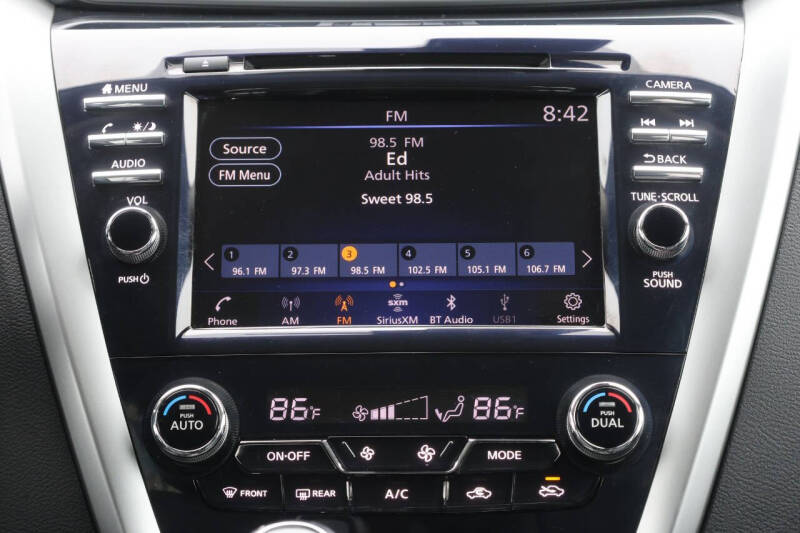 2022 Nissan Murano SV