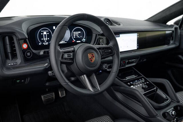 2026 Porsche Cayenne GTS Coupe