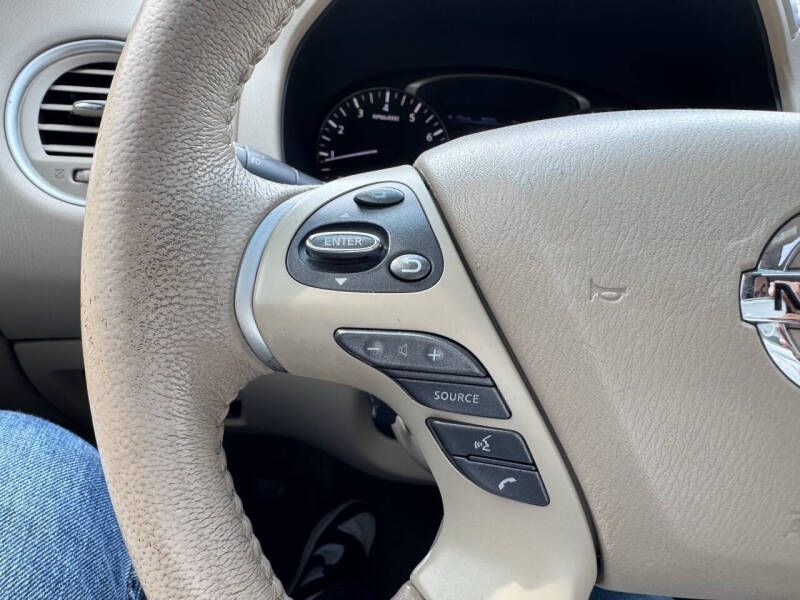 2014 Nissan Pathfinder S