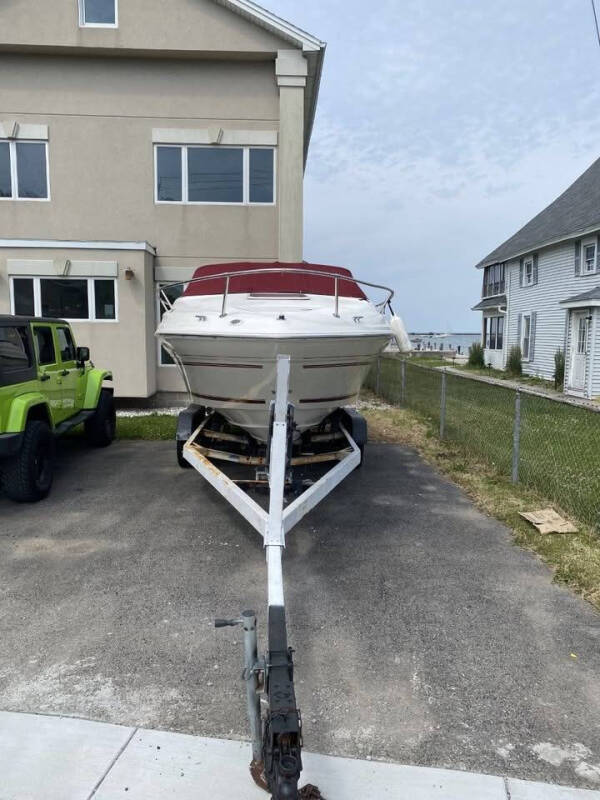 1998 Sea Ray 215 express cruiser