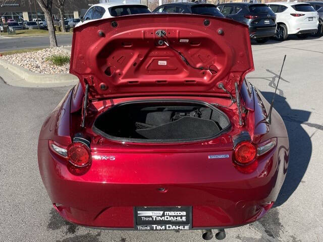 2022 Mazda MX-5 Miata RF Grand Touring
