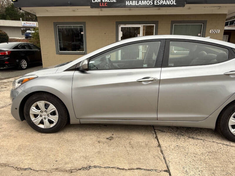 2016 Hyundai Elantra SE