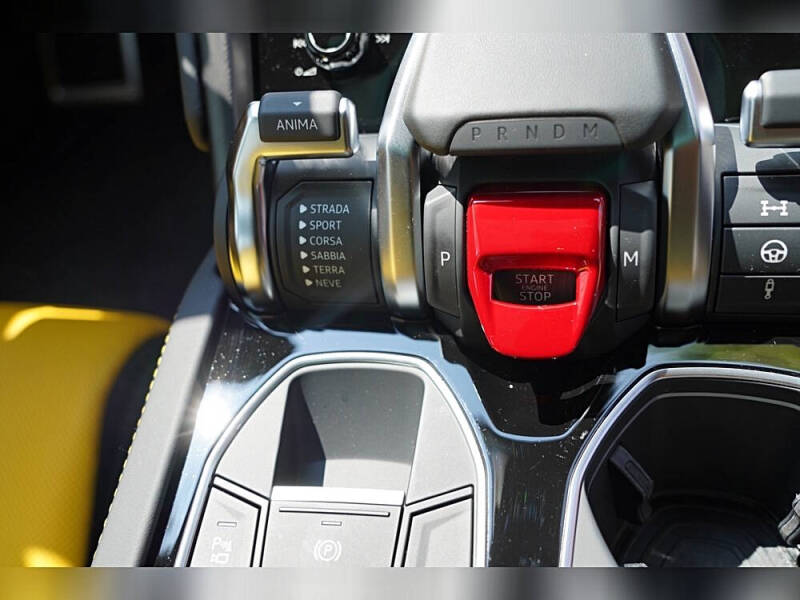 2022 Lamborghini Urus