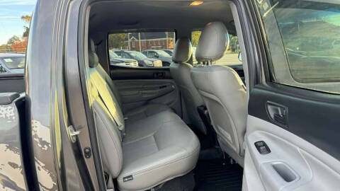 2013 Toyota Tacoma PreRunner V6