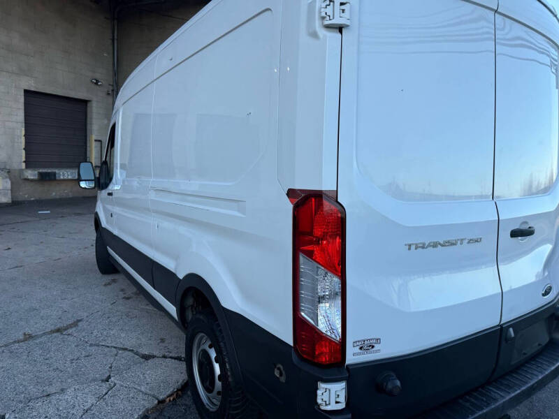 2017 Ford Transit Van Base photo 4