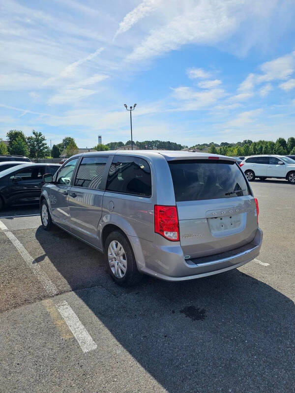 2019 Dodge Grand Caravan SE
