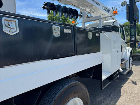 2014 Freightliner M2 106