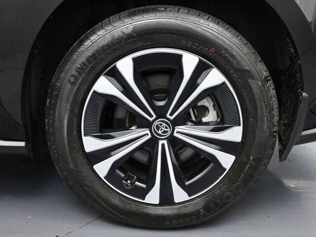 2024 Toyota bZ4X XLE