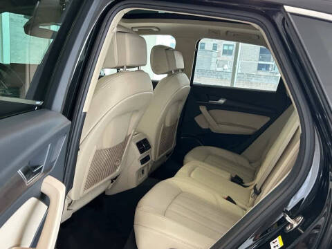 2023 Audi Q5 quattro S line Premium 45 TFSI