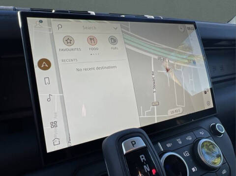 2026 Land Rover Defender 110 P300 S