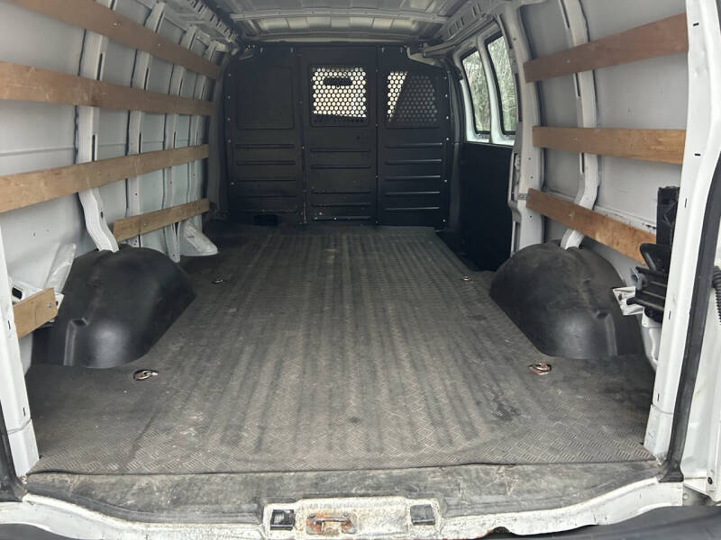 2019 GMC Savana 2500