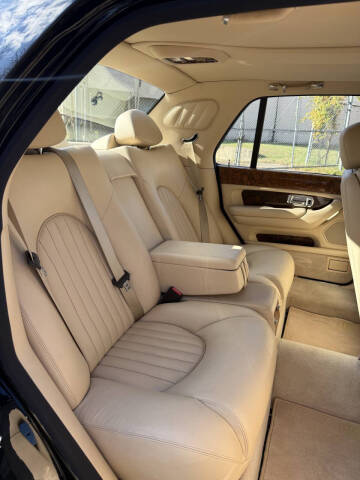 2000 Bentley Arnage Red Label