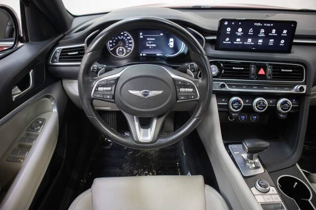 2022 Genesis G70