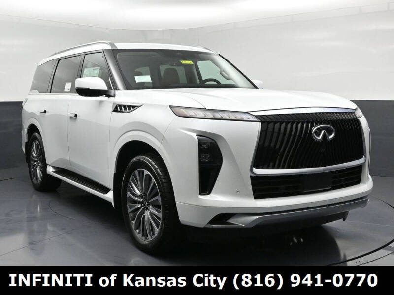 2026 INFINITI QX80 Luxe's photo