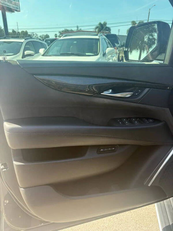 2016 Cadillac Escalade ESV Platinum