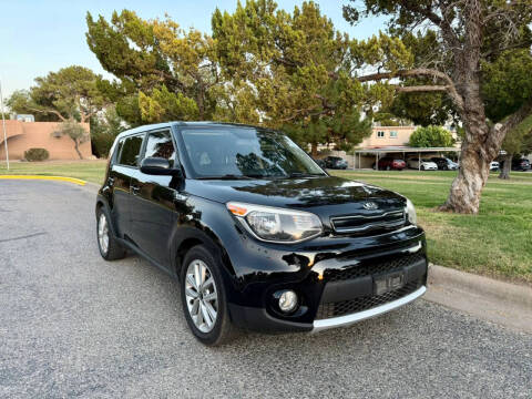 2017 Kia Soul +