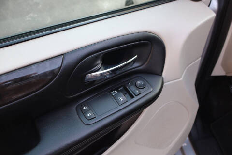 2016 Dodge Grand Caravan SE