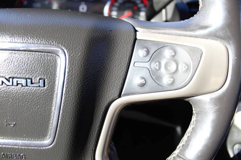 2016 GMC Yukon Denali