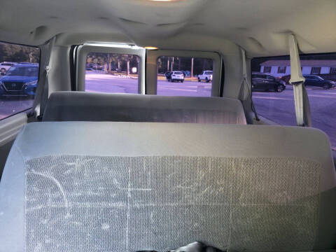 2006 Ford E-Series E-350 SD XLT